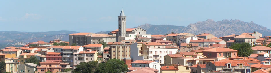 Loiri Porto San Paolo auf Sardinien - Sehenswürdigkeiten und Einwohnerzahl